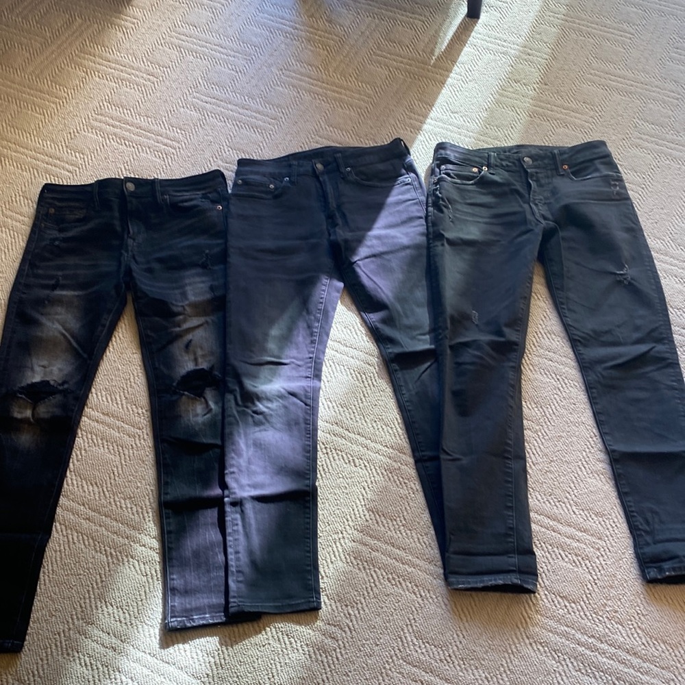 3 pairs of AEO black jeans